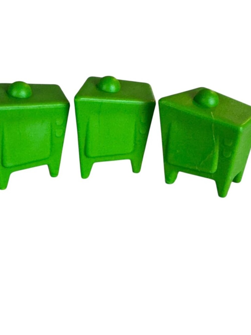 Monopoly Junior Disney Channel 2007 Replacement 3 Green Televisions Game Pieces